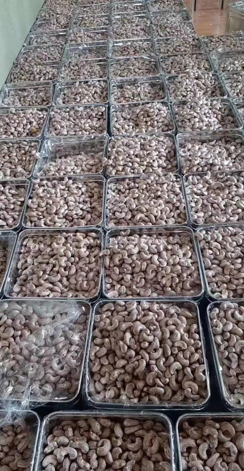越南腰果炭烧A180