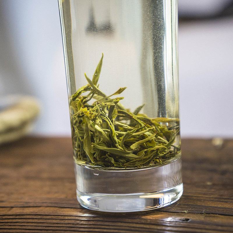 2023年春茶云南绿茶新茶高山毛尖浓香型茶叶特级银丝绿茶