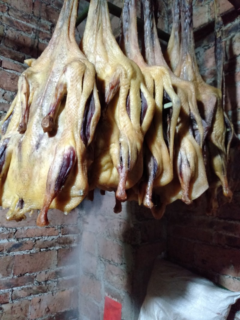 长寿之乡贺州南乡腊鸭