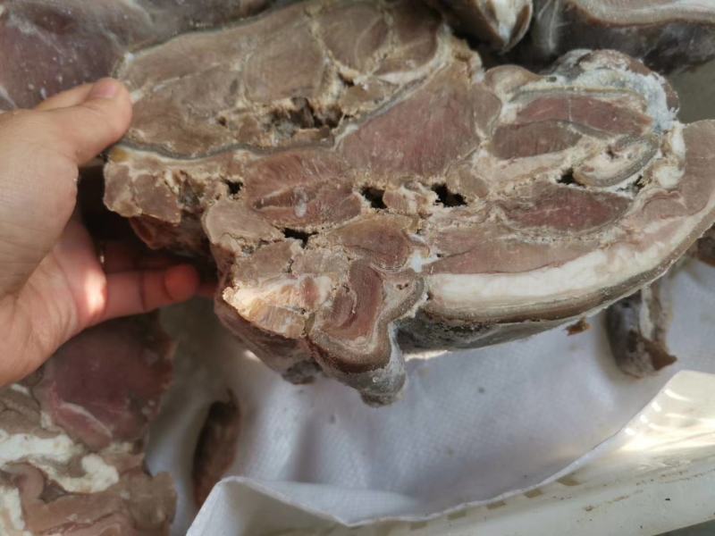 熟山羊肉蒙古进口清水煮八分熟羊肉，去骨去皮，新鲜货