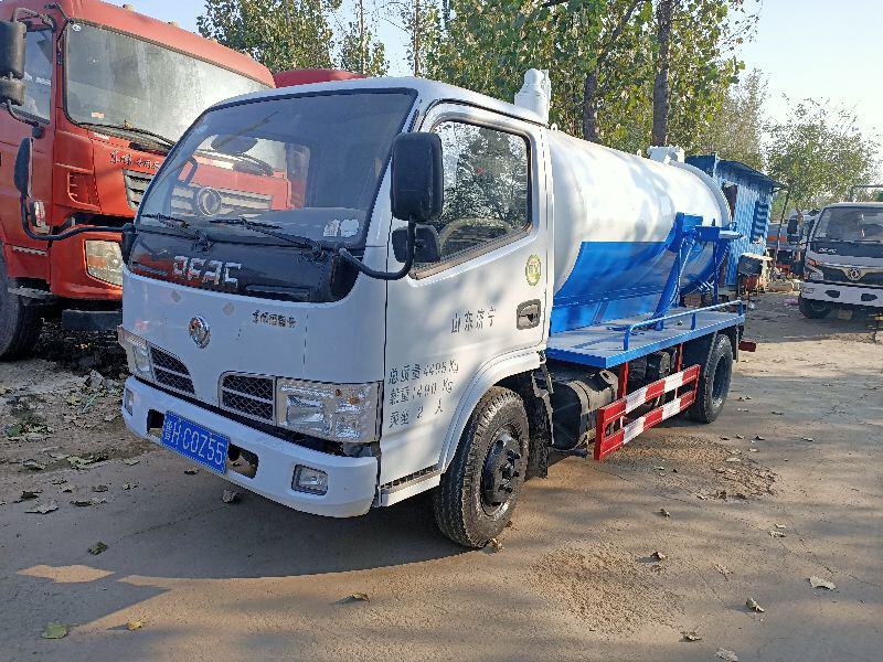 吸粪车，三轮吸粪车，二手吸粪车，无手续二手吸粪车