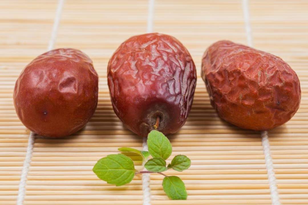 木瓜红枣冰糖食材图