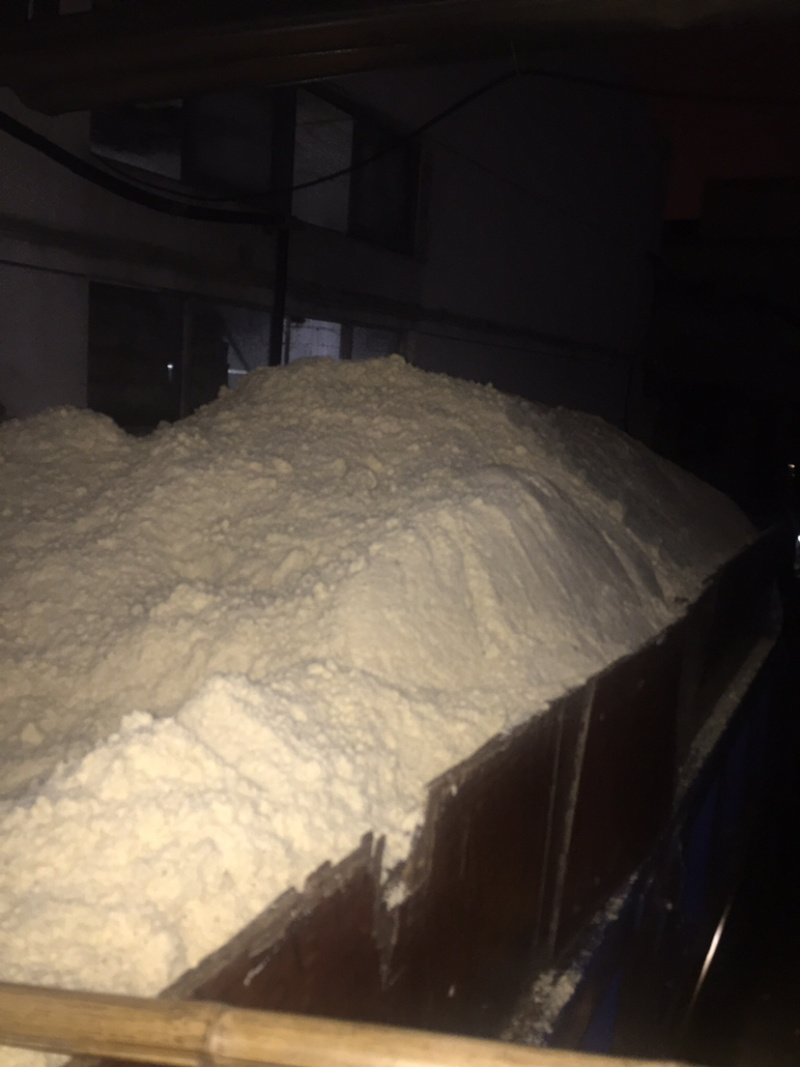 新鲜豆腐渣，干度保证，保质保量。长期有货，欢迎选购。