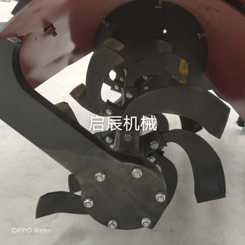 拖拉机带的葡萄埋藤机埋藤效果好培土机