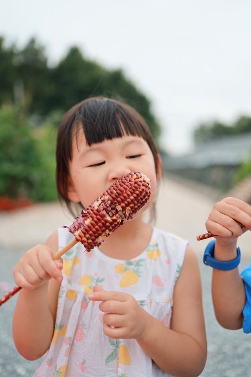 布大叔红宝石红色水果玉米花青素糖度18玉米香气浓郁口感香