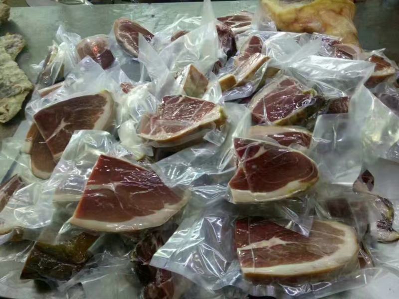火腿一年新火腿带骨瘦肉多价格低