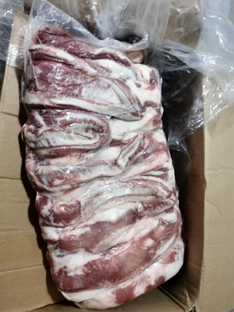 牛腩新鲜冷冻牛腹腩大块牛肉