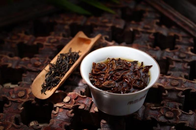 红茶茶普洱茶滇红蜜香老树茶龙珠