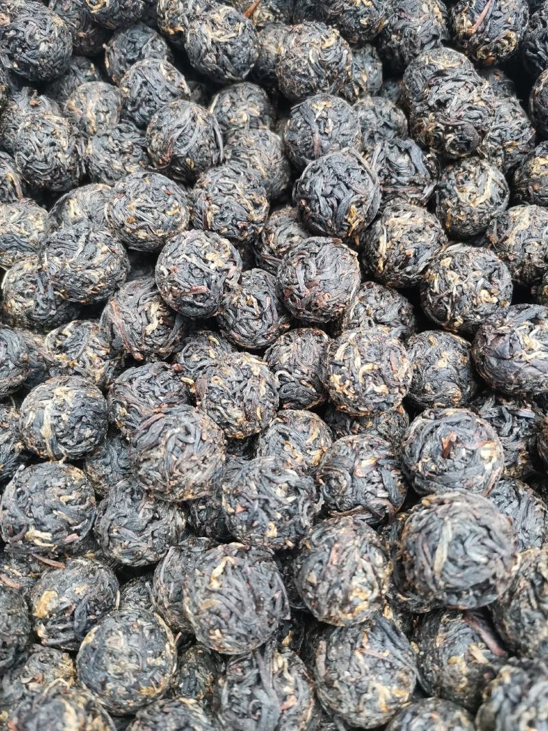 红茶茶普洱茶滇红蜜香老树茶龙珠