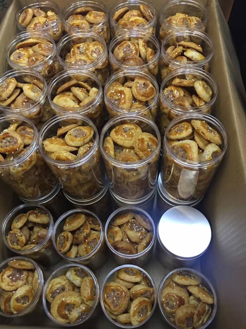 传统鸡仔饼，新鲜出炉，美味无穷！