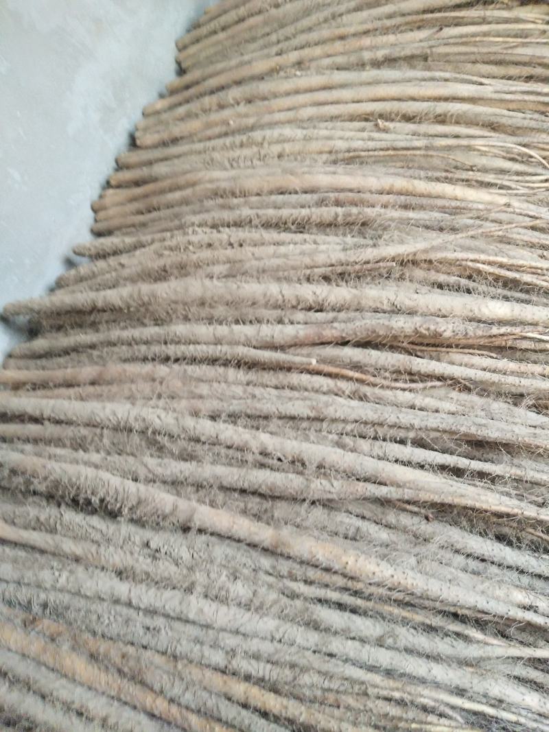 自己种植的铁棍山药，自己销售，口感好