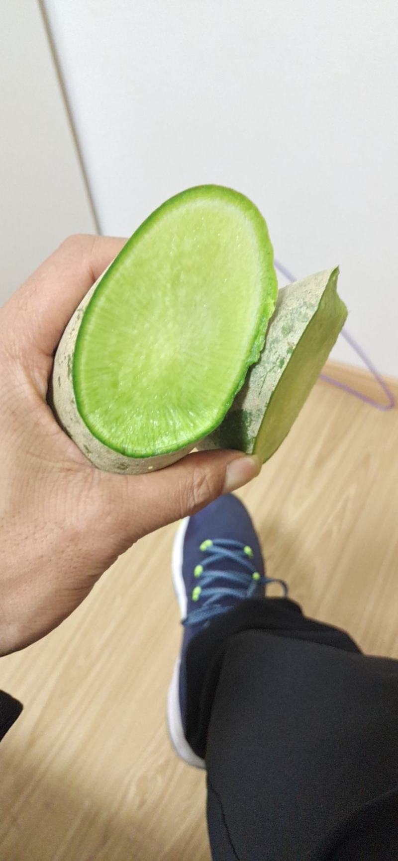 精品水果萝卜产地直供价格便宜，欢迎前来采购