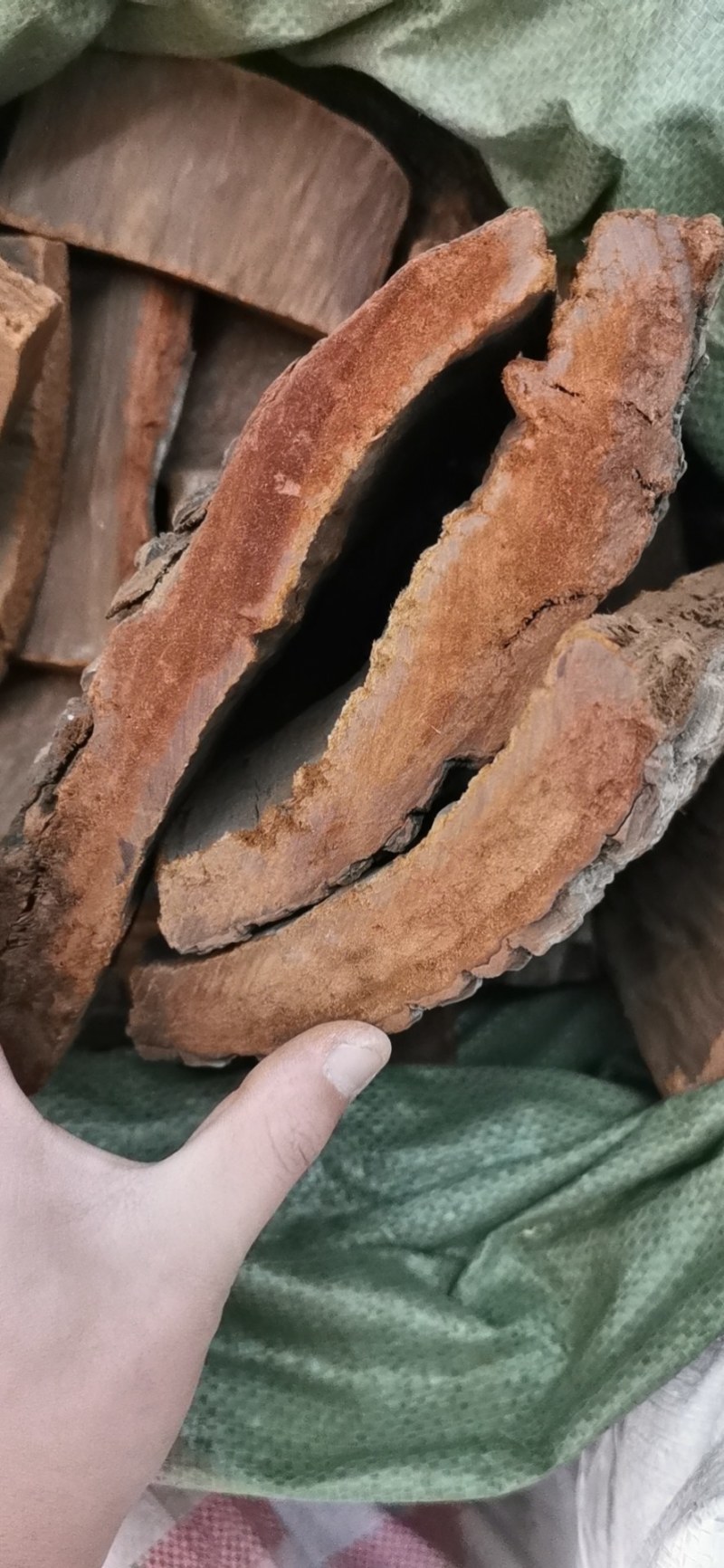 卡宾达树皮。原产地一手货源价格便宜了一斤也包邮