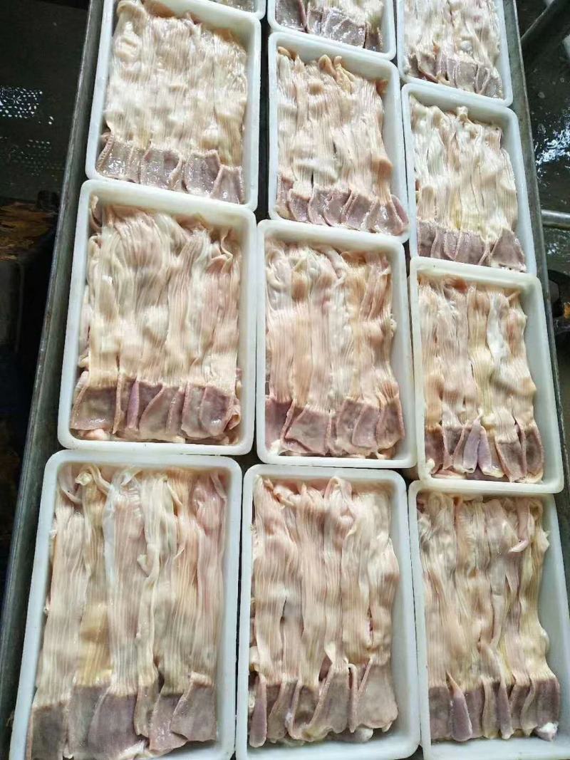 鸭食带纯干无水，干净没有沙，颜色好