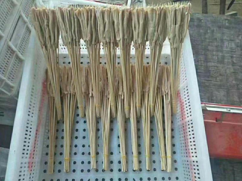 鸭肠串，五香口味，干净无异味，可定制加工