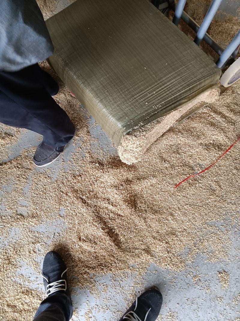 稻壳粉，压缩稻壳大量出货