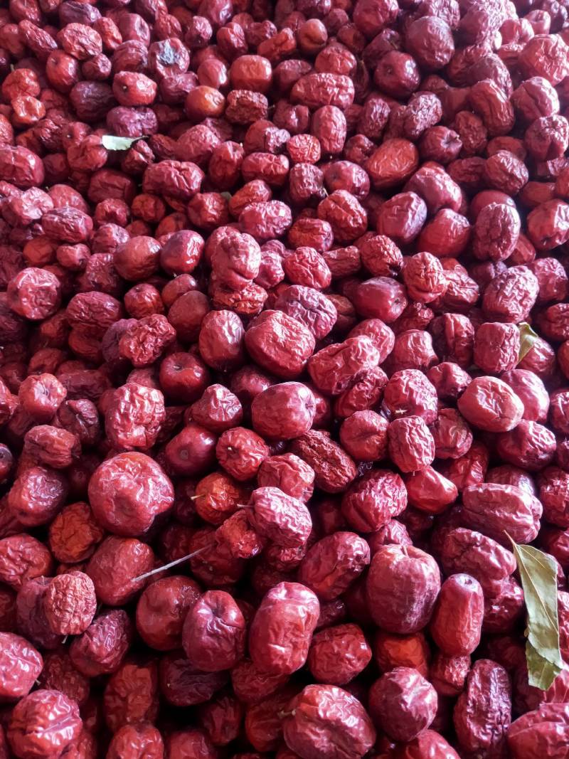 干红枣，枣夹核桃，干果