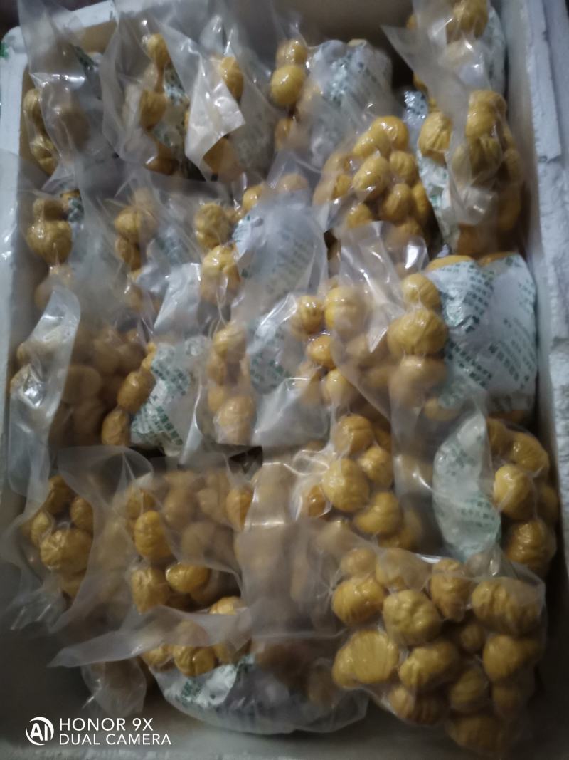 沂蒙山有机板栗栗米，栗仁，仁大量供应，对接电商微商商超