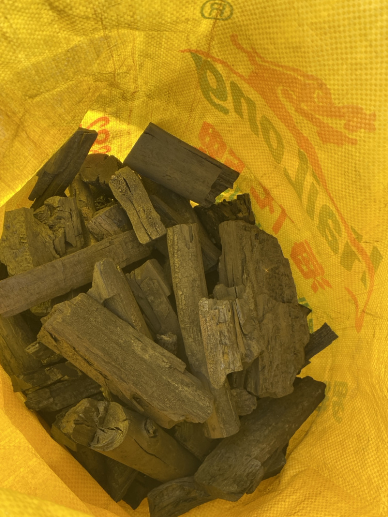 木马王炭马尾松炭的高温木炭