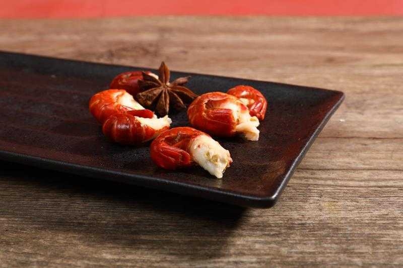 小龙虾9斤装特A,110粒下料4.5斤包冰龙虾尾