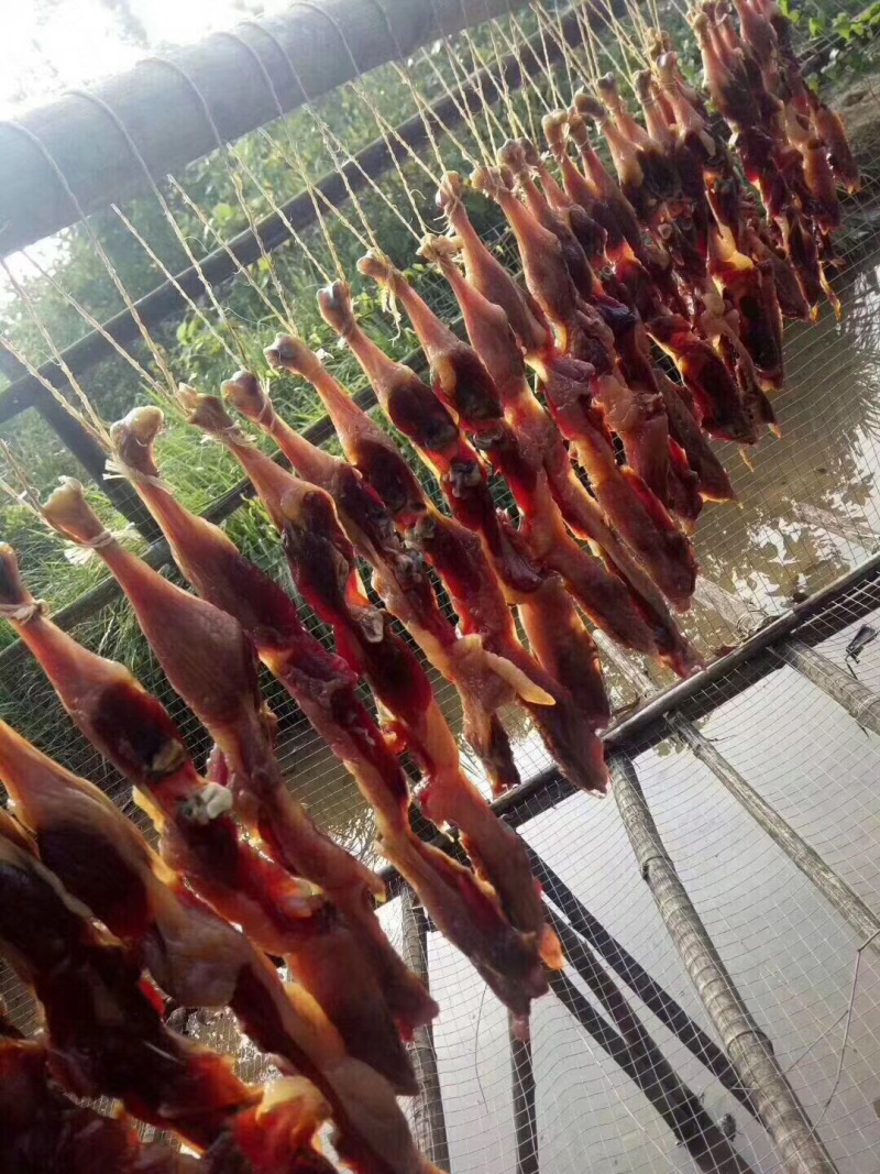 腊鸭条跑江湖地摊阳江腊鸭条腊鸭腿腊鸭比腊味腊肠