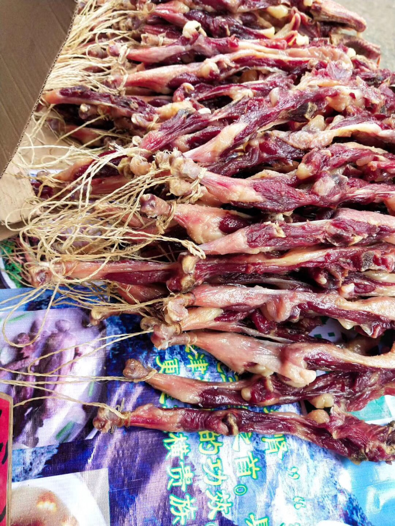 腊鸭条跑江湖地摊阳江腊鸭条腊鸭腿腊鸭比腊味腊肠