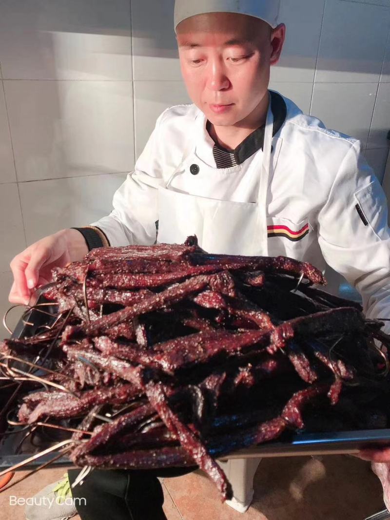 现烤现卖，纯正牛肉干
