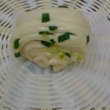 纯手工香油咸味葱花卷