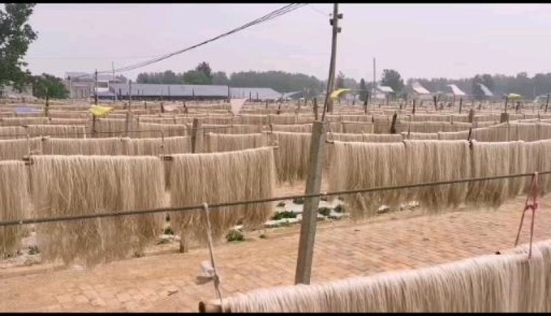 二斤纯红薯粉条厂家直发粉条土特产长期供货欢迎下单