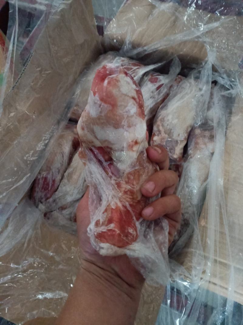 国产肥猪标准新鲜的猪口条！大量有货！30个左右