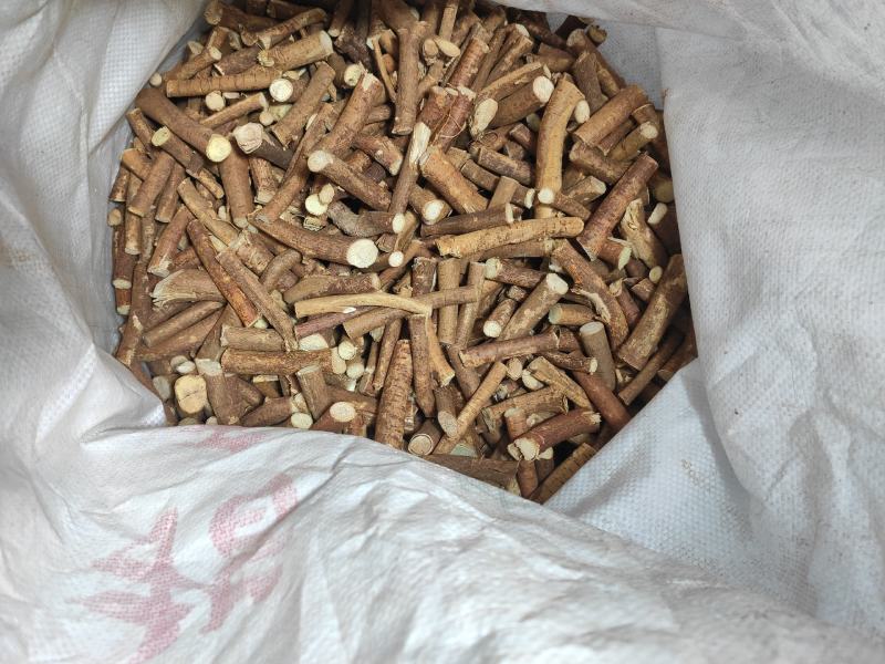 【精品包邮】五指毛桃中根干货，切段。包邮两广地区。