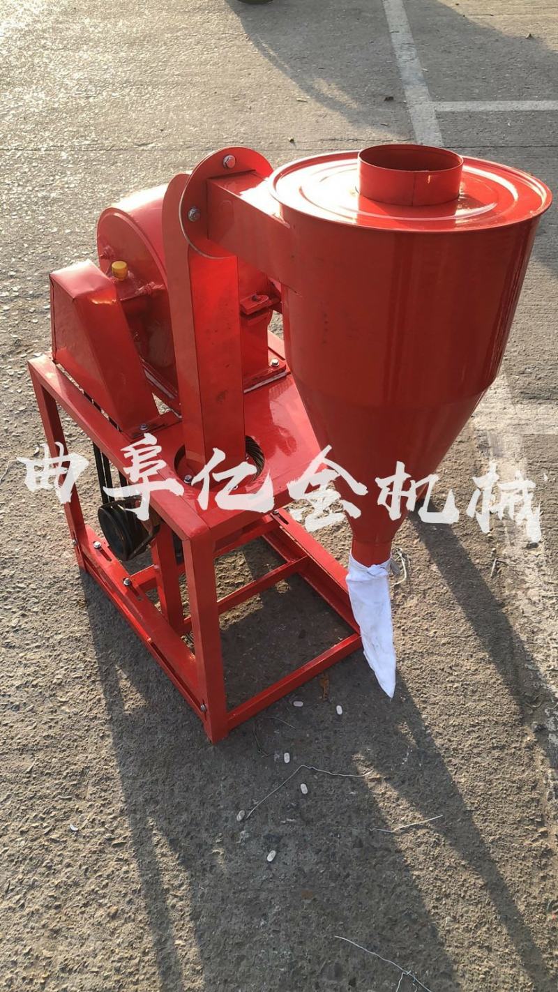 自吸式粮食粉碎机养殖场玉米大豆饲料打碎机两相电齿爪除尘型