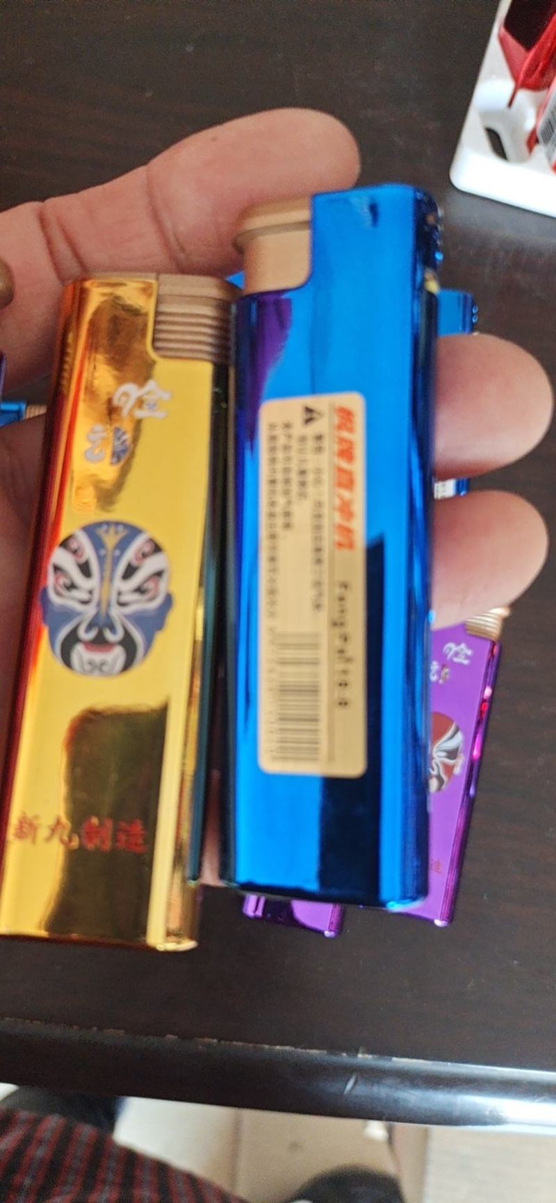 防风打火机纯金属打造可以加气超市可以配常年批发