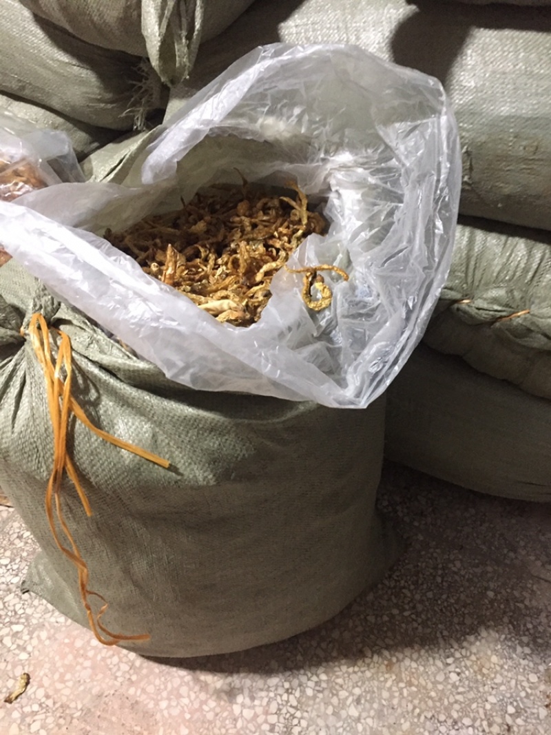 湖南特产农家干白辣椒水煮天然晒干而成口感香辣甜脆