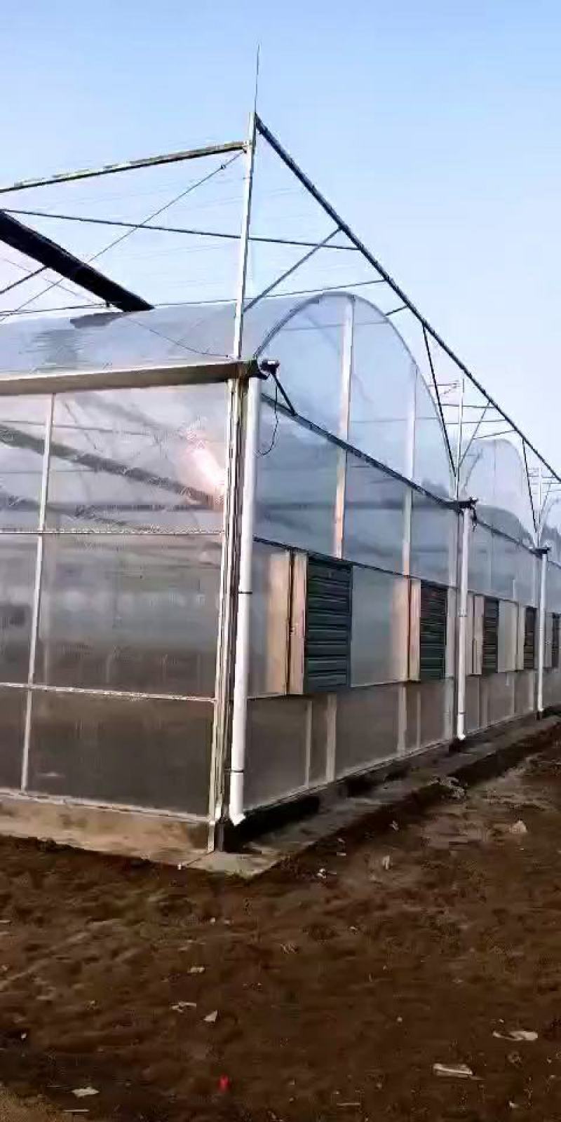 厂家定制，连体大棚规格齐全，方便实用，抗风抗雪包安装