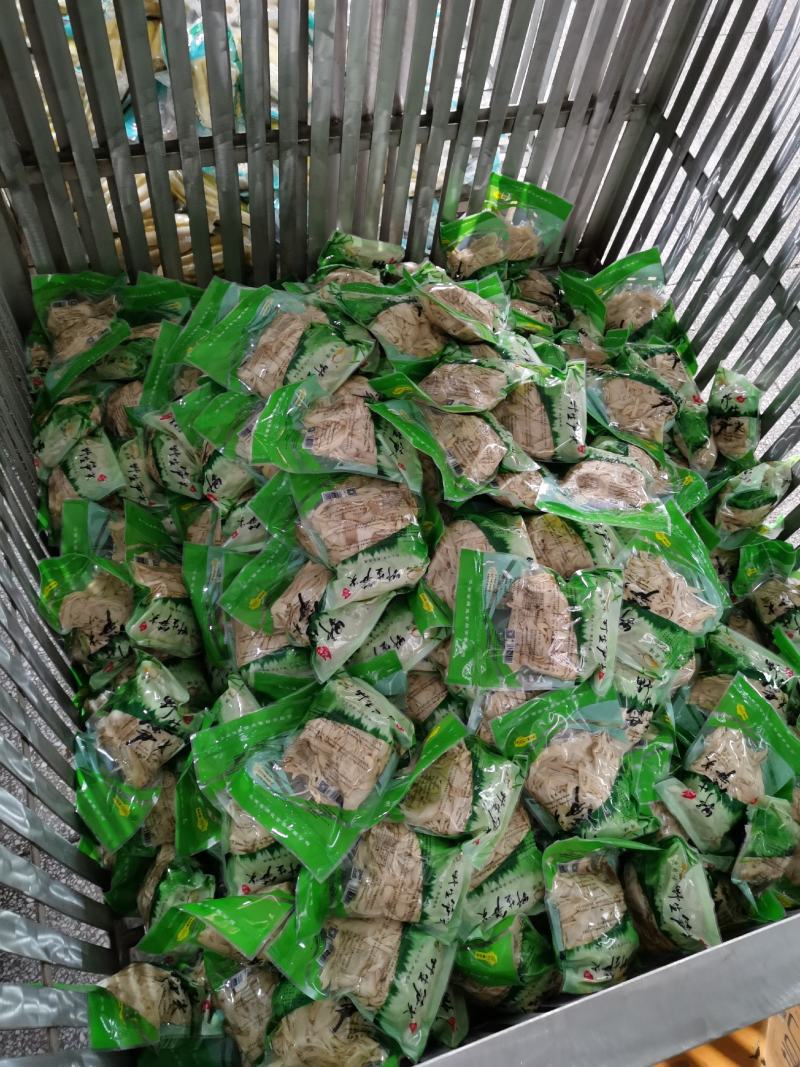 大山鲜嫩楠竹笋丝，适用：炒下火锅沌排骨都脚