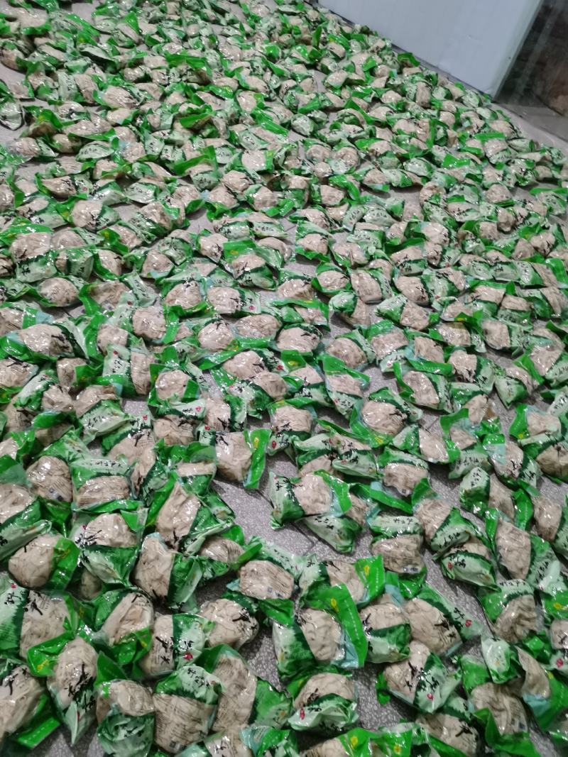 大山鲜嫩楠竹笋丝，适用：炒下火锅沌排骨都脚