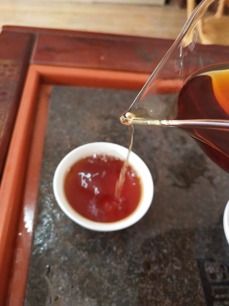 普洱景迈古树离地发酵熟茶