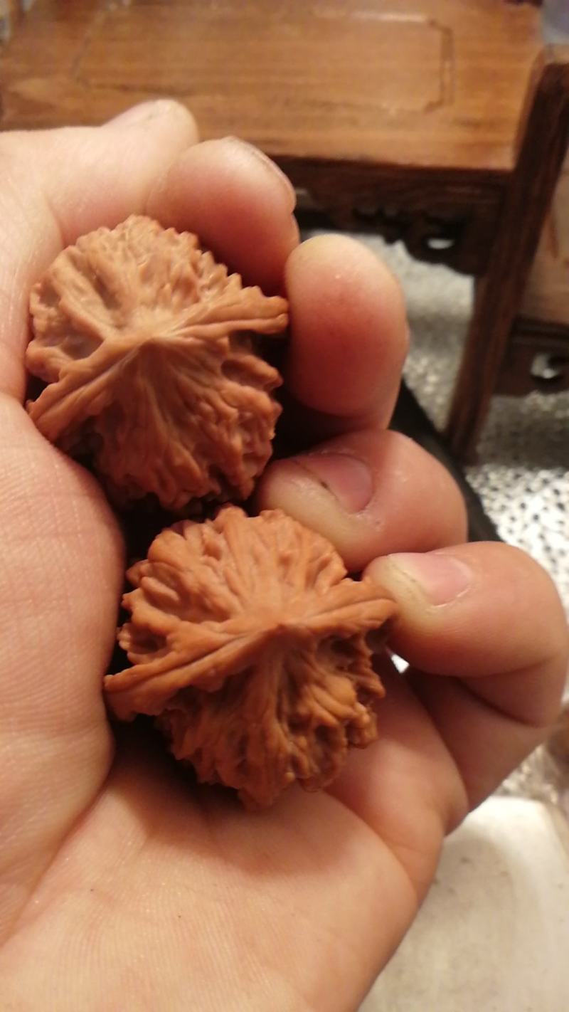 大量批发零售文玩核桃