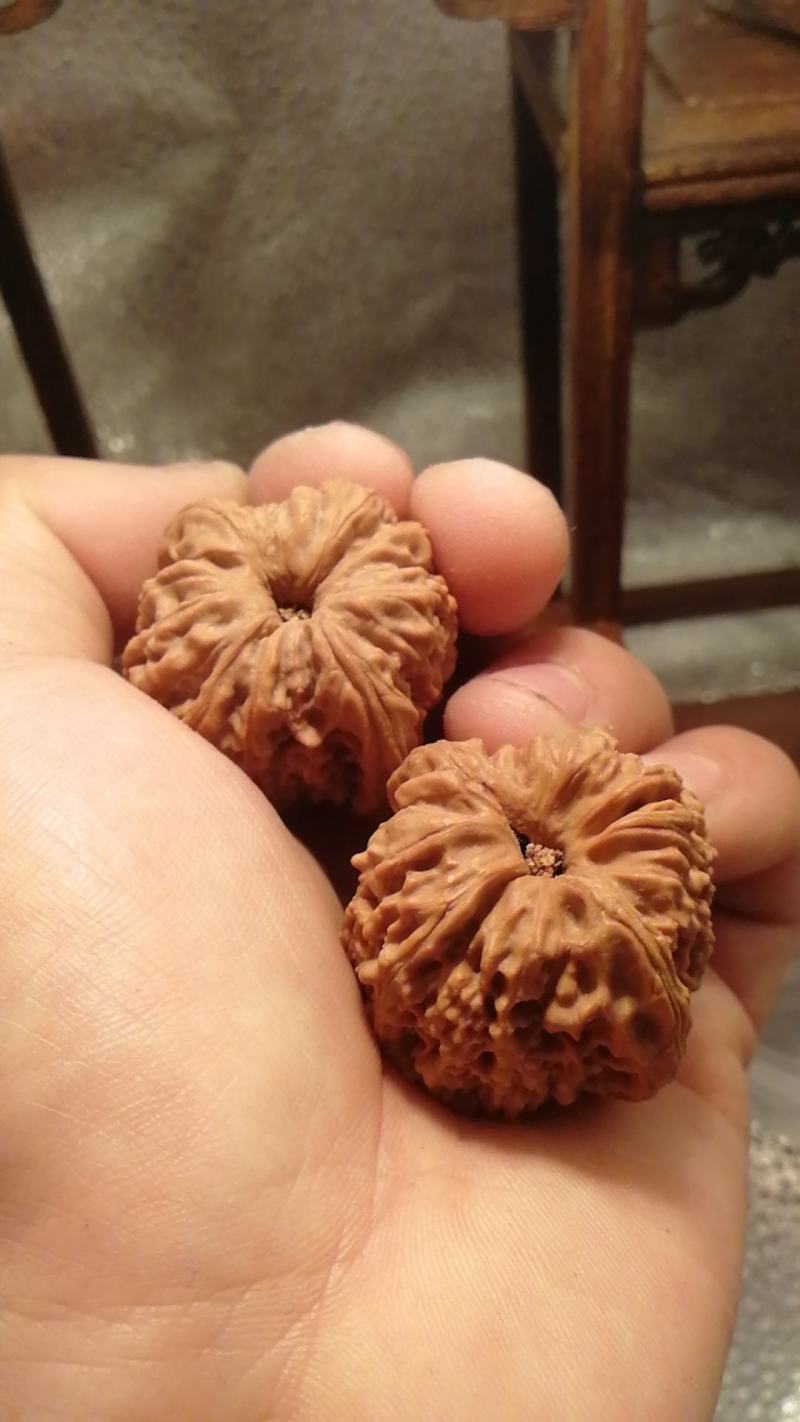 大量批发零售文玩核桃
