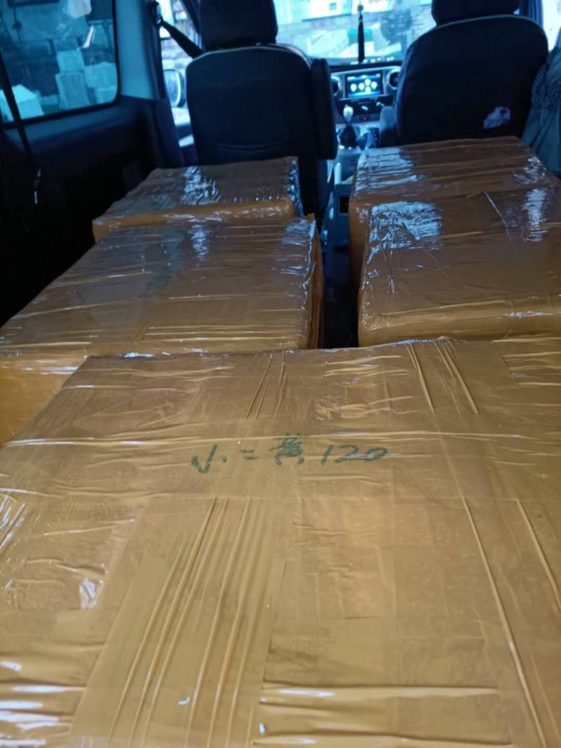 树蜂3级精品蜂蛹熟冻生冻都有货，货源充足电联采购