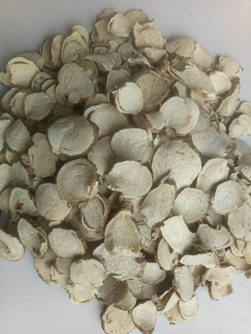 承德野生苦参片，1.0以上片，过0.5筛子，过风机。