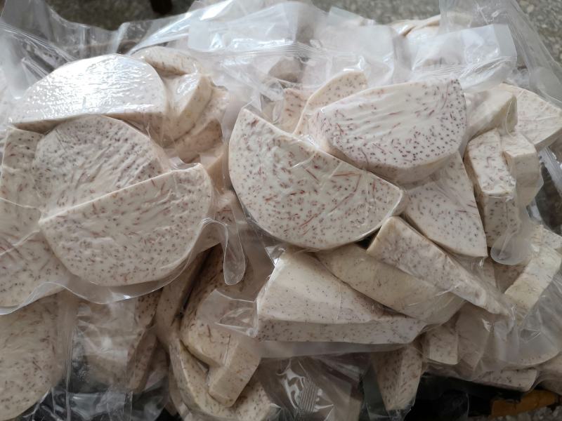 广西荔浦芋头精品削皮芋头切块真空包装4斤装