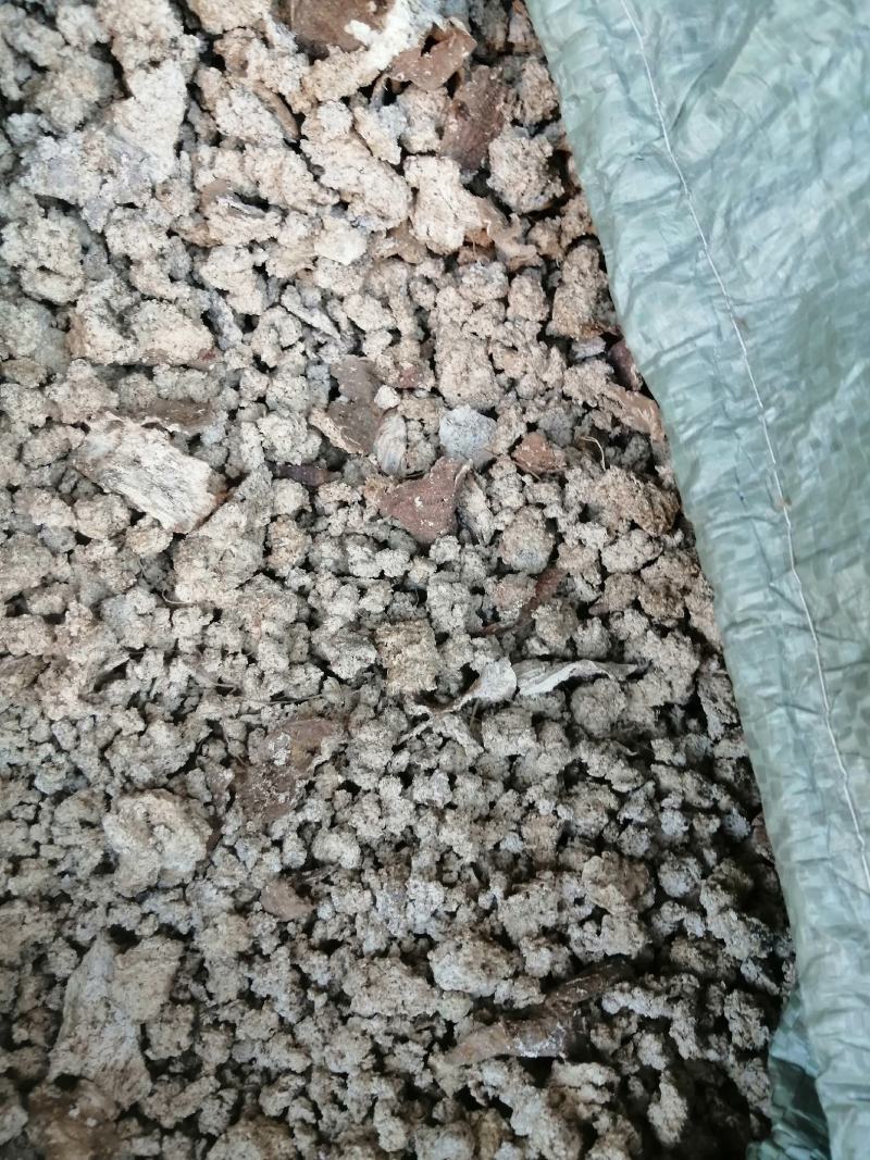 红薯淀粉红薯渣子纯正晒干地瓜渣喂牛羊鸡鸭猪饲料