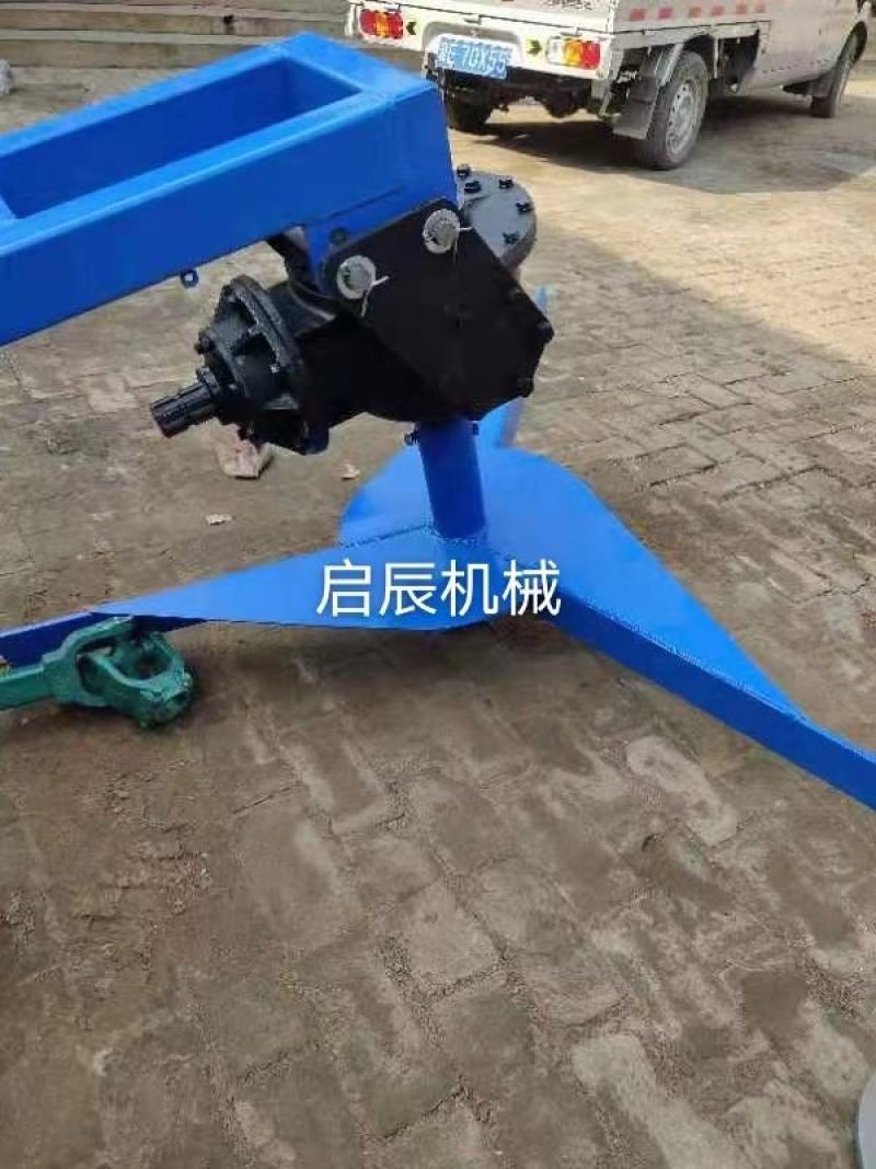 拖拉机带的小型牵引湿鸡粪牛粪撒粪机撒粪车扬粪机