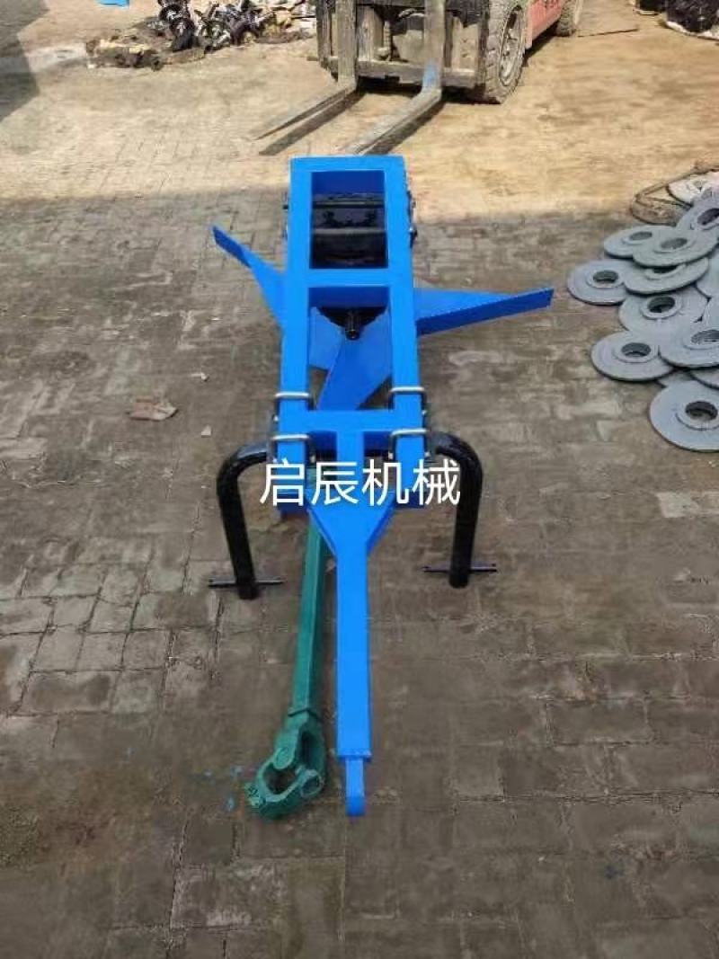 拖拉机带的小型牵引湿鸡粪牛粪撒粪机撒粪车扬粪机