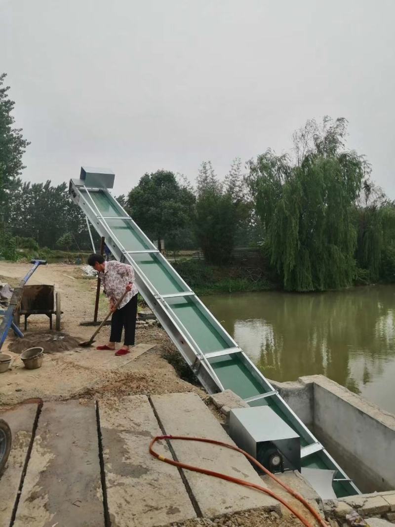 小层叠清粪，环保易操作。
