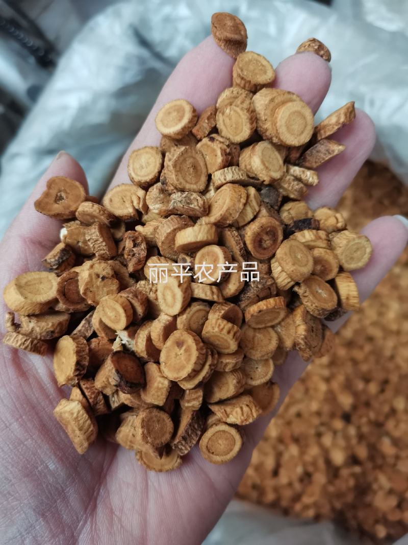 炙黄芪甘肃蜜制黄芪无硫熏规格齐全干净无杂