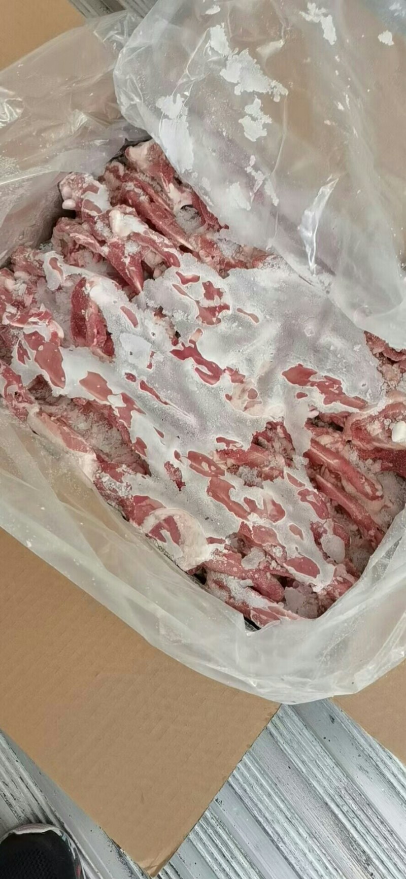 鸭锁骨价格美丽，厂家直接发货需要的联系我