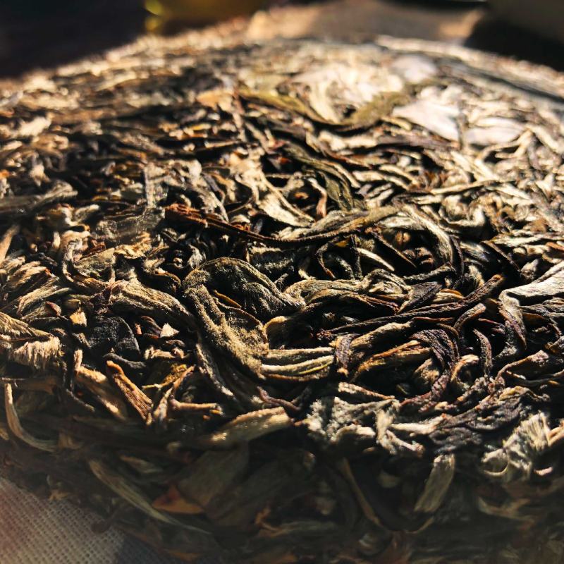 2019年老班章古树茶生茶饼茶357g欢迎选购！